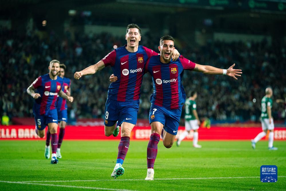 发展的缩影 发展的缩影