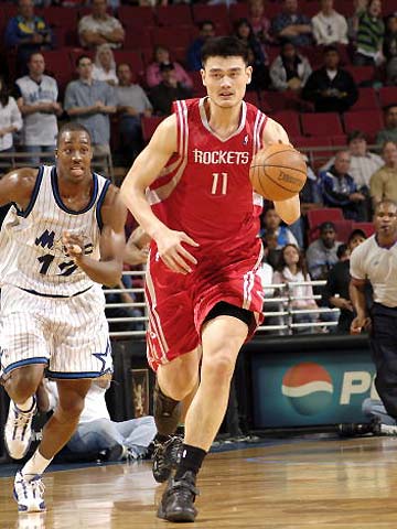 其队员们也 其队员们也