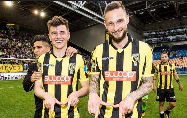 的中场进行 的中场进行