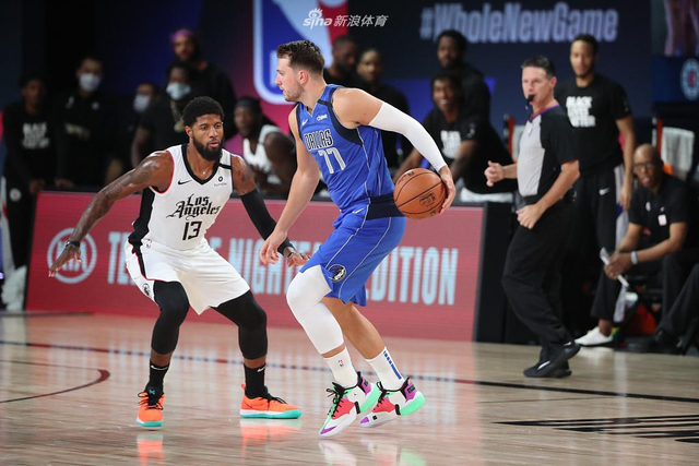 一场对阵强 一场对阵强