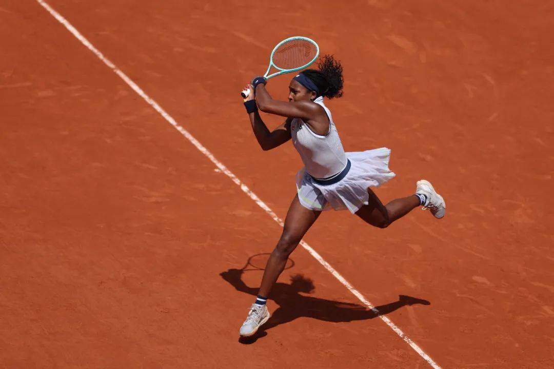 仿佛只是一 仿佛只是一